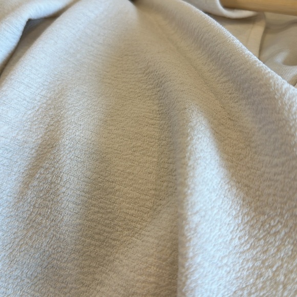 Texture & Thread by Madewell cream deep v-neck wrap top blouse with knot - Picture 8 of 8